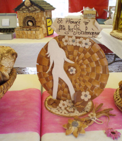 Corrèze : Ambiance des grands jours place de la cathédrale à Tulle