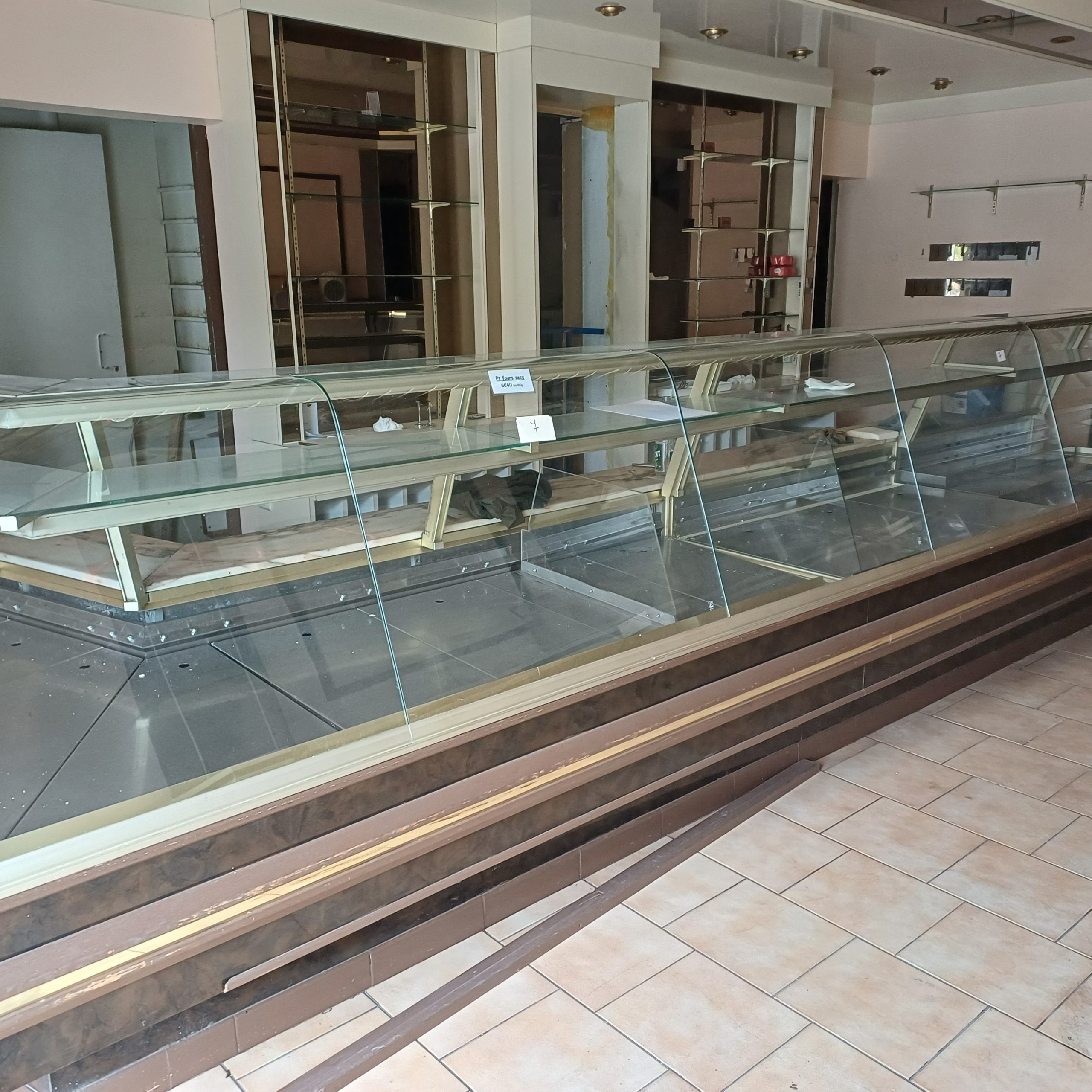 Dept 51 – A VENDRE MURS ET FONDS