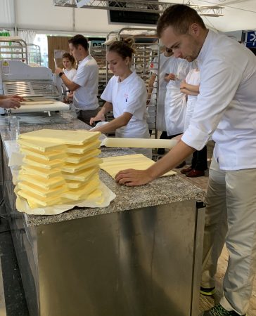 Le beurre, le secret du bon goût des pâtisseries et des viennoiseries