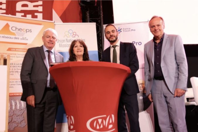 CMA France Travail, l’Union Nationale des Missions Locales et le réseau Cap Emploi renforcent leur coopération