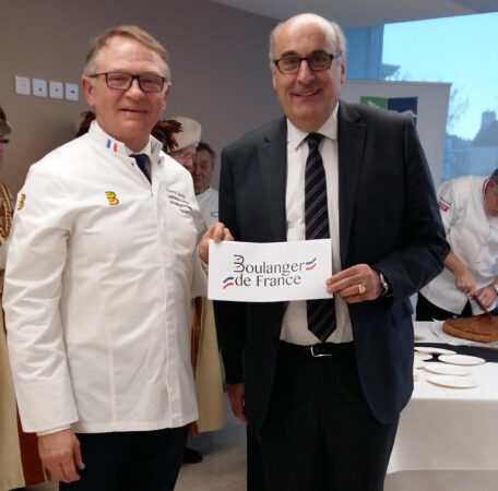 Calvados. Du beau monde au Conseil départemental