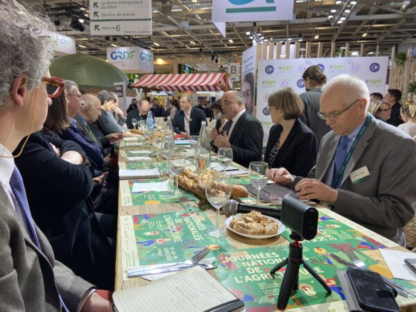 Table d’hôtes sur le stand d’Agridemain