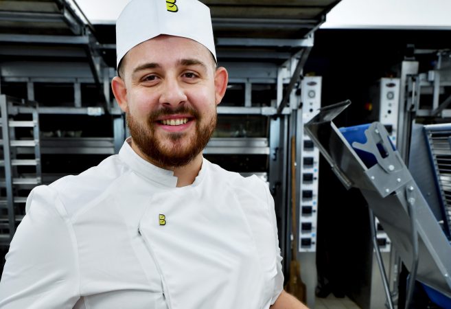 Paul Besnard, responsable de production de la boulangerie « Quignon » de La Rochelle