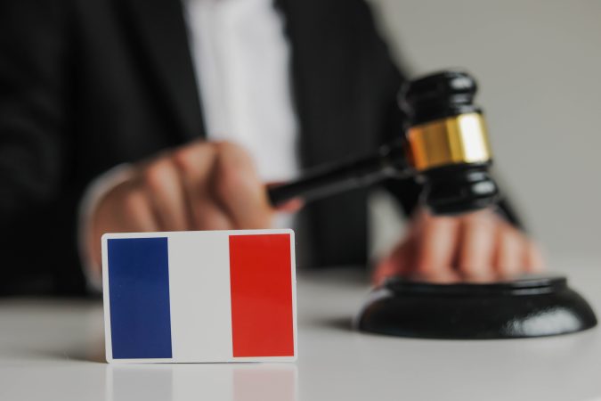 L&rsquo;exercice d&rsquo;une activité concurrente sous le statut d&rsquo;auto-entrepreneur constitue une faute grave