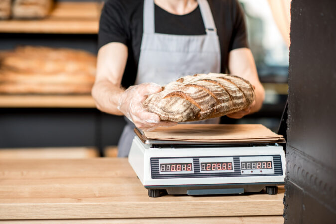 Les balances dans le magasin