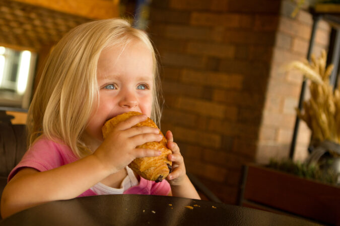 Pain au chocolat ou chocolatine, quel mot les Français ont-ils choisi ?